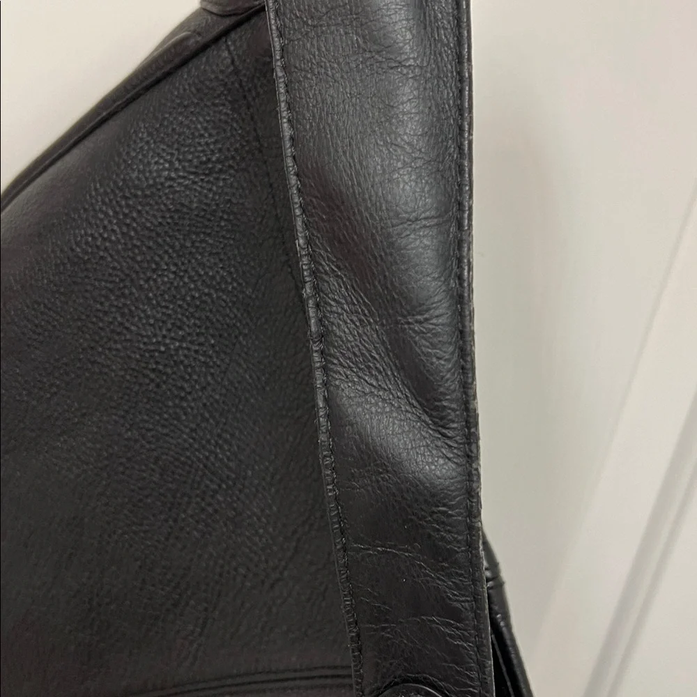 Coach Black Shoulder Bag - Picture 10 of 16